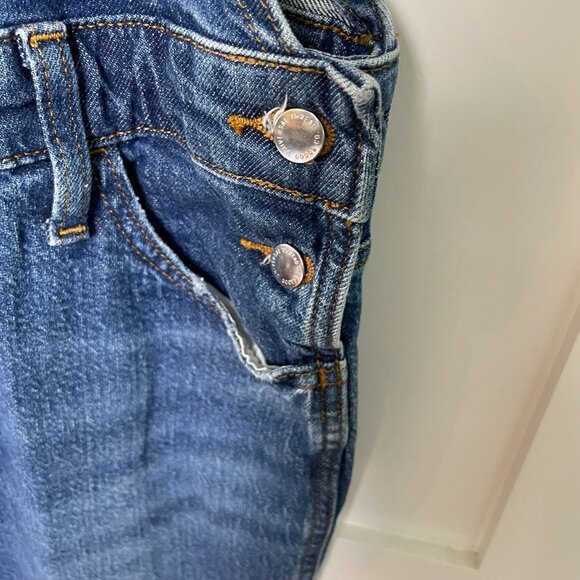 Universal Thread Women's Blue Denim Overalls size 6 - Picture 4 of 7